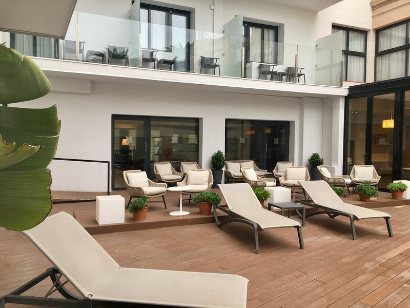 Hotel Lauria 23