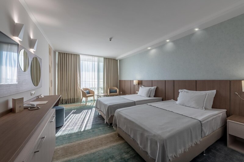 Sentido Neptun Beach 8