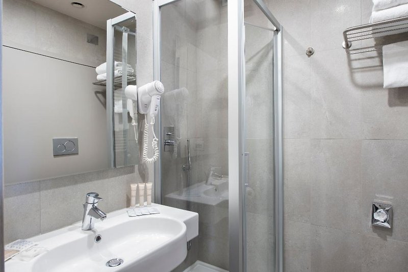 Grifone Residence Hotel 4 - Bathroom Example