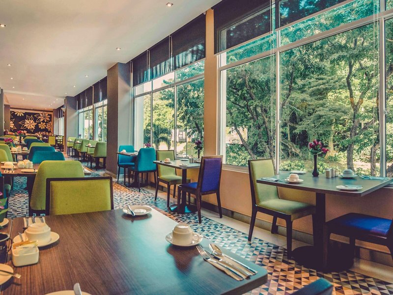 Mercure Kota Kinabalu City Centre 5