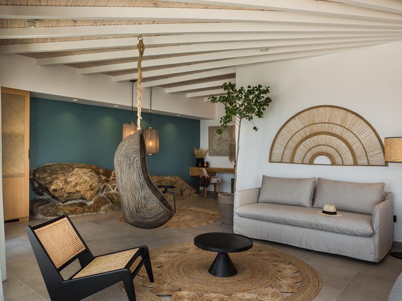 LYO Boutique Hotel 23