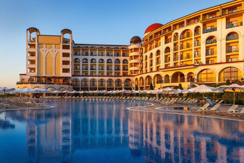 Alua Helios Bay 23