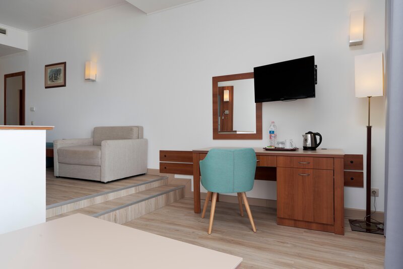 Alua Helios Bay 85