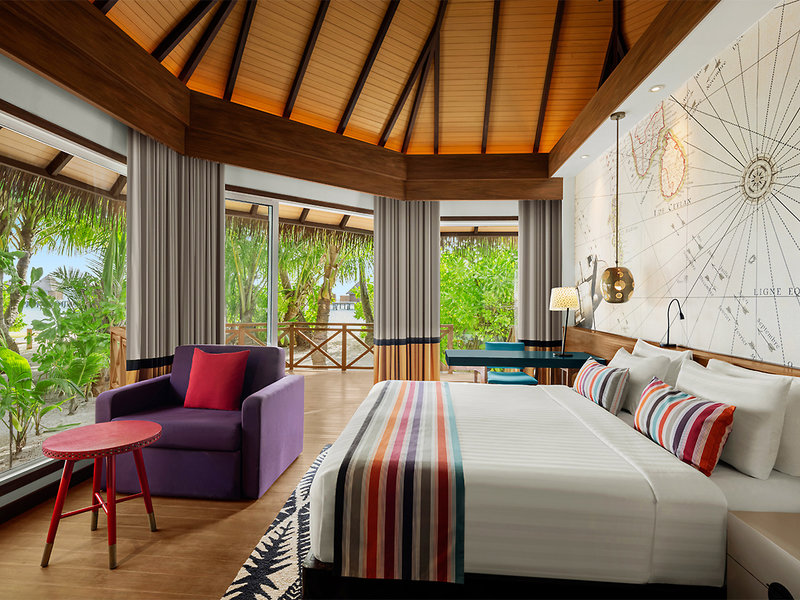Mercure Maldives Kooddoo Resort 3