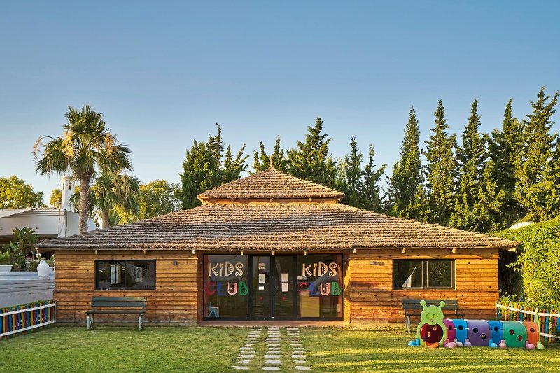 Royal Nozha Beach 21