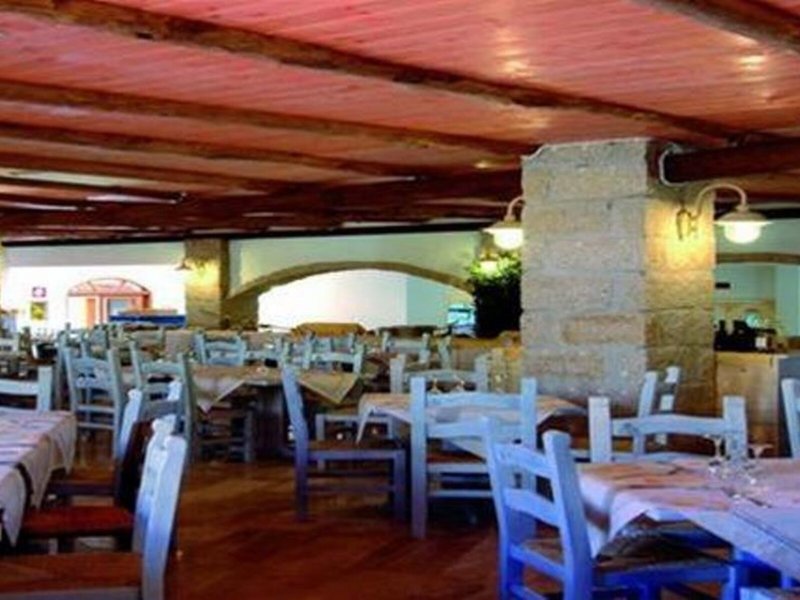 Club Esse Posada Beach Resort 25