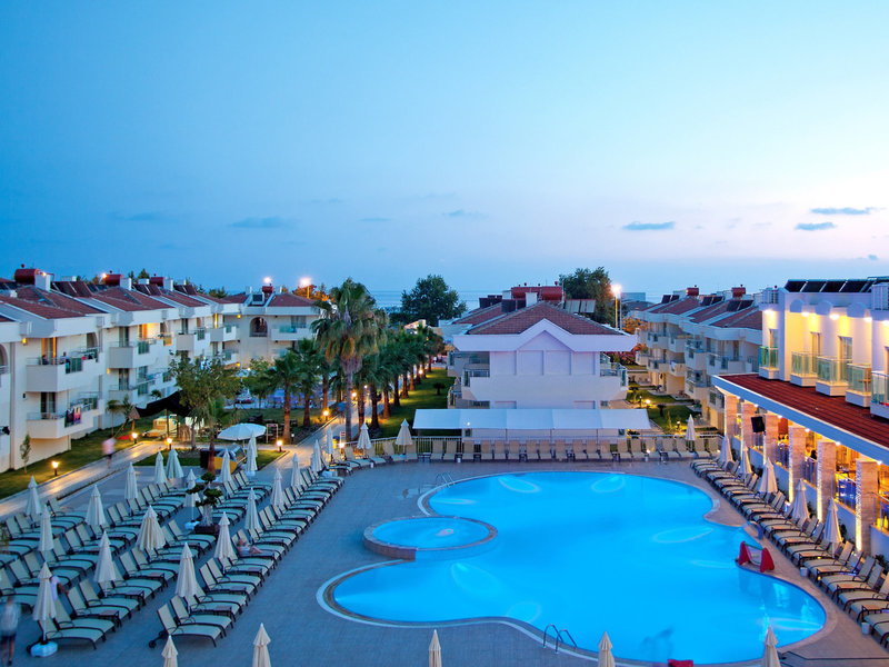 Dream Family Club 12