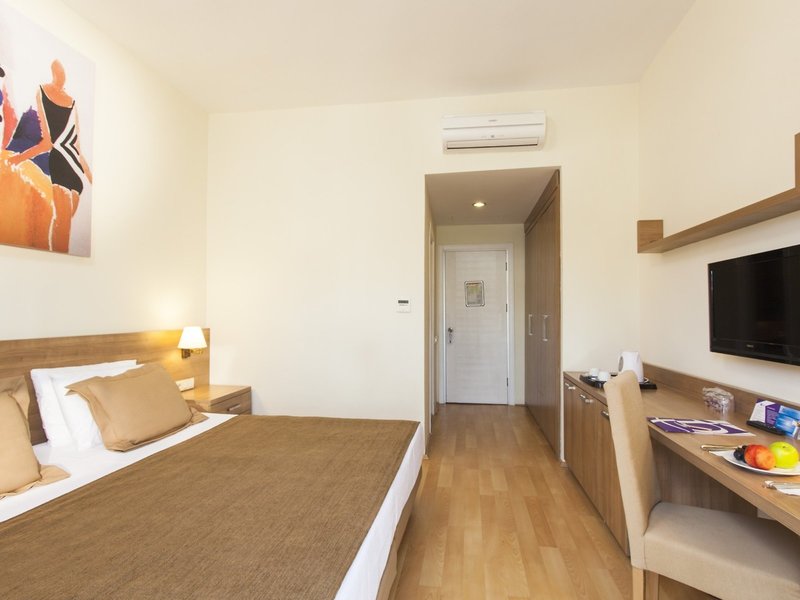 Dream Family Club 20 - Room Example