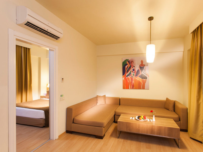 Dream Family Club 22 - Room Example