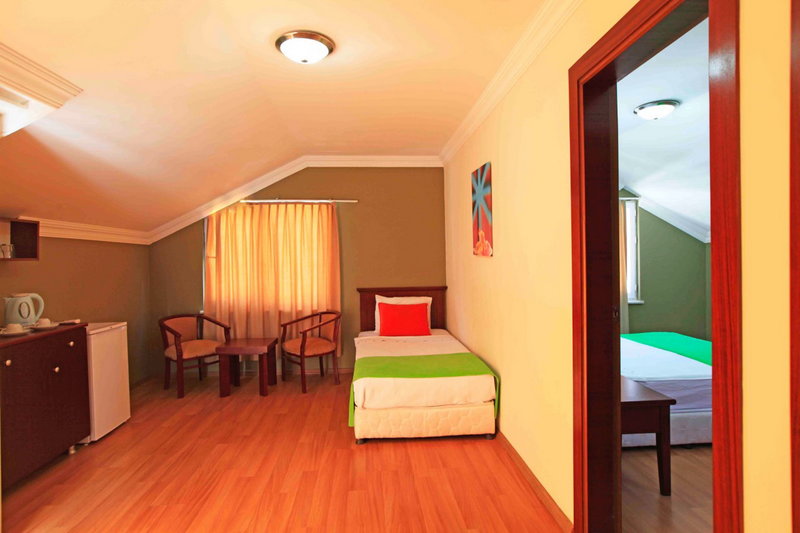 Sunlight Garden Hotel 6