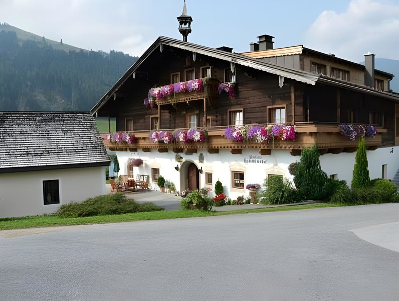 Pension Brandstatthof 1