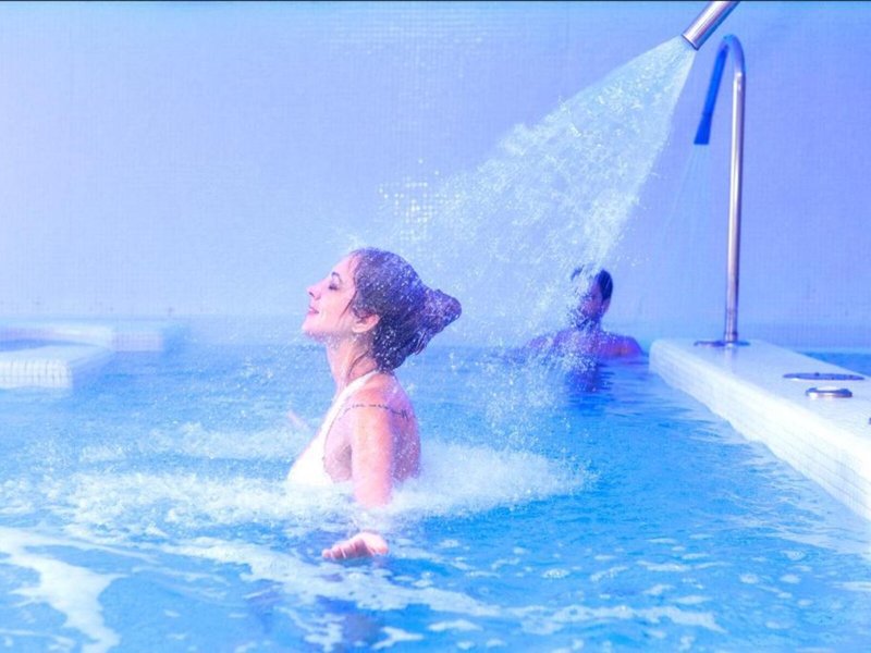 Dynastic Hotel & Spa 14