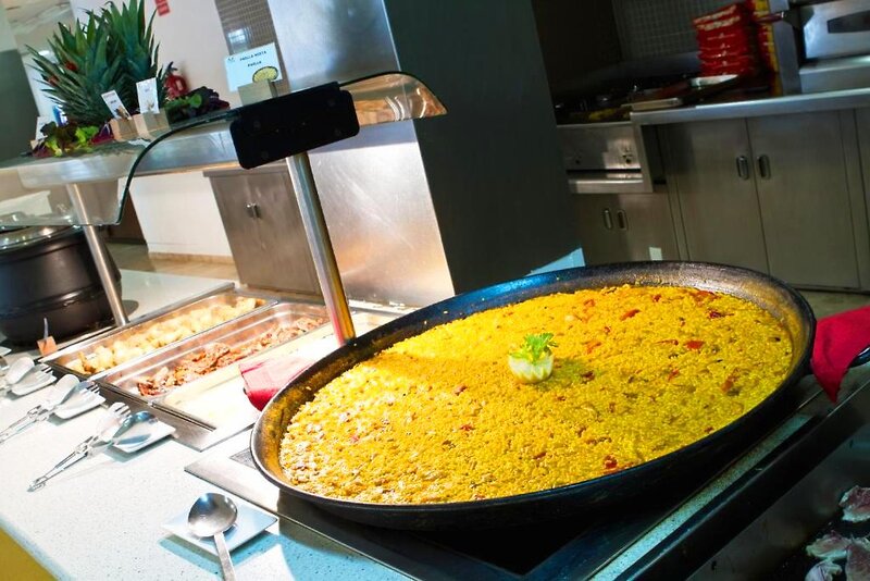 Dynastic Hotel & SPA 11