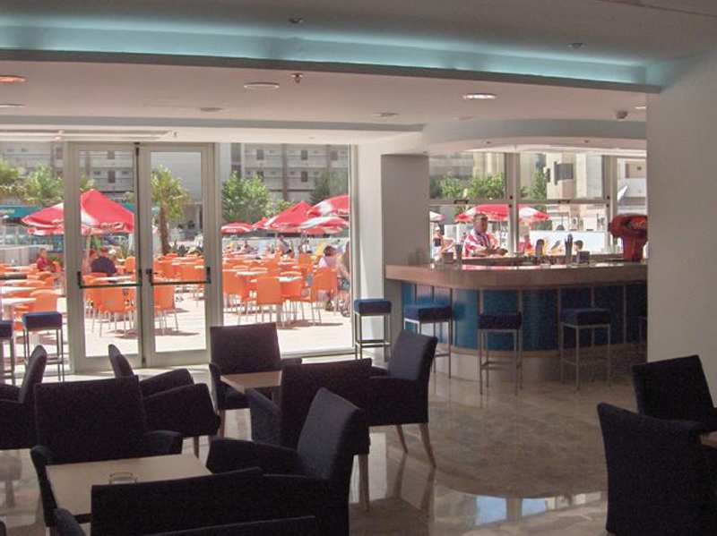 Dynastic Hotel & SPA 24