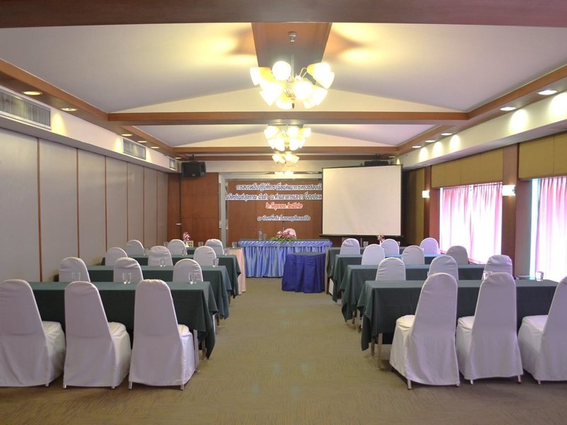 Phuket Merlin 32