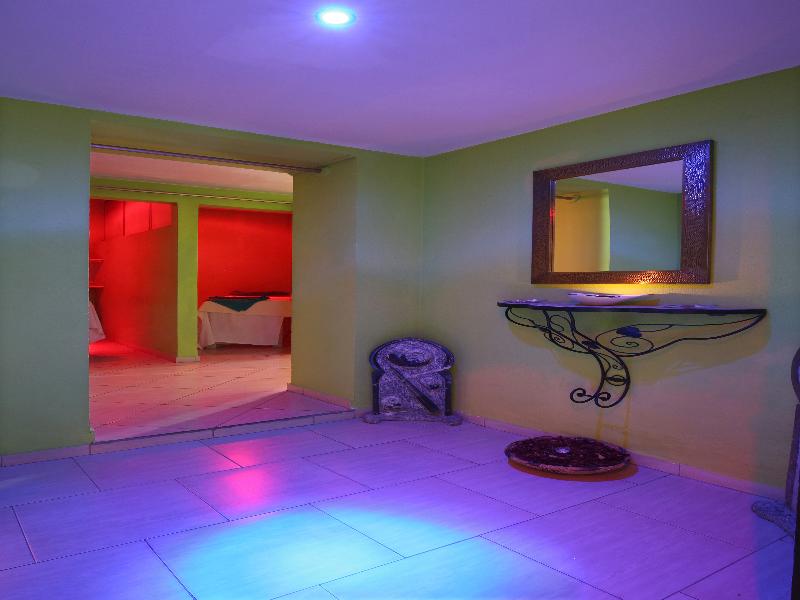 Anezi Tower Hotel & Apartments 2