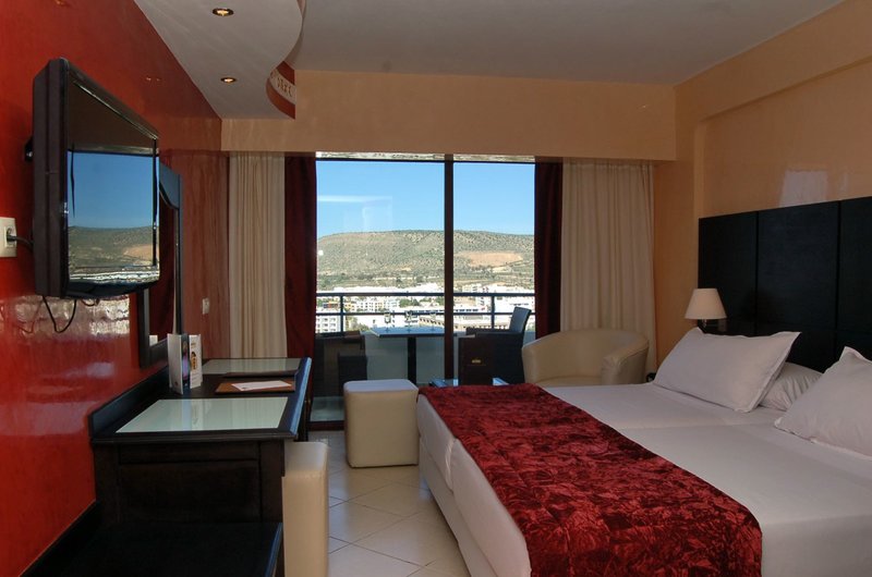 Anezi Tower Hotel & Apartments 9