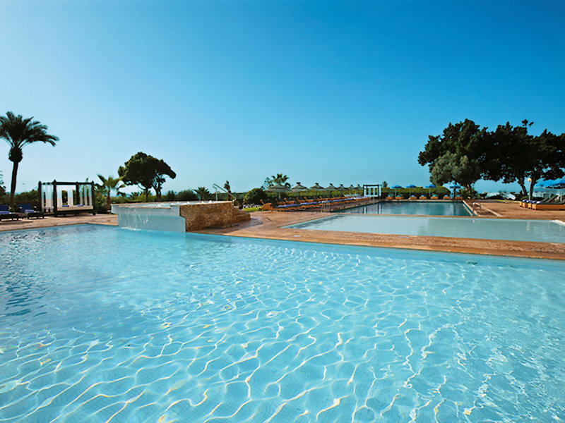 Anezi Tower Hotel & Apartments 4