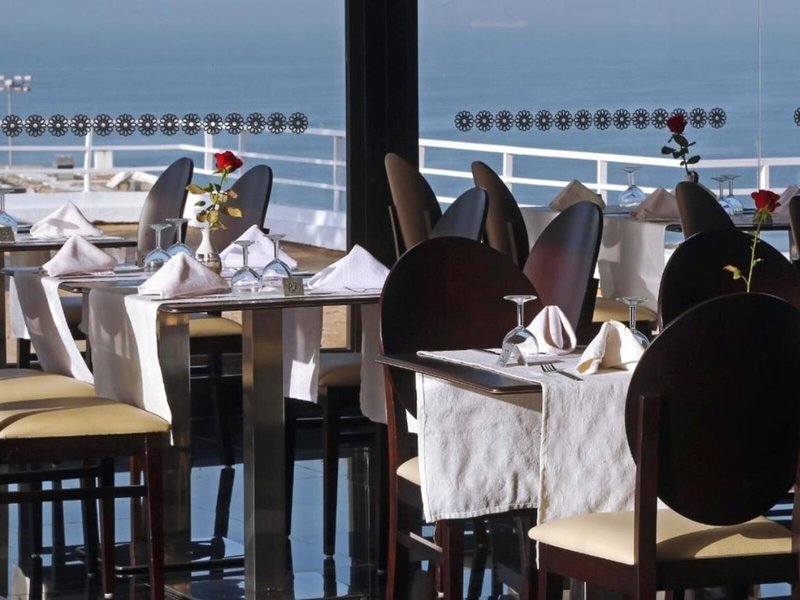 Anezi Tower Hotel & Apartments 13