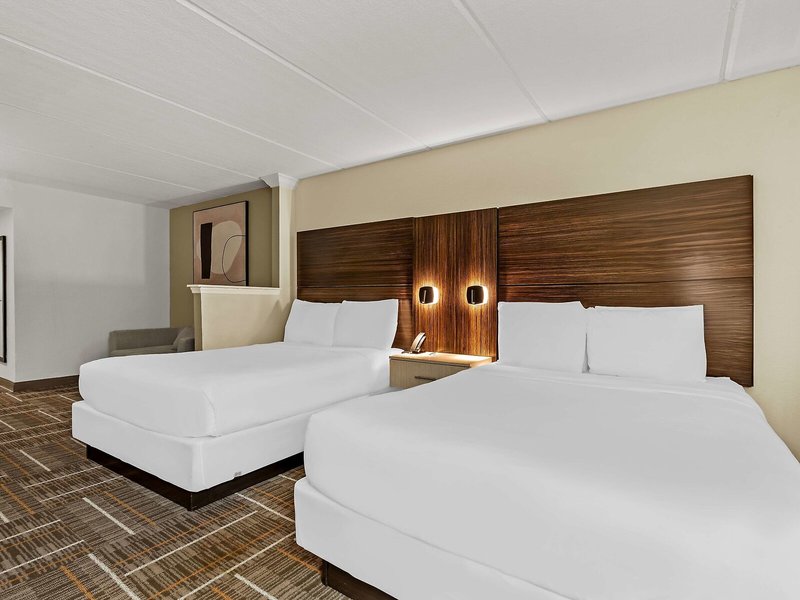 Sonesta Essential Orlando Airport 19
