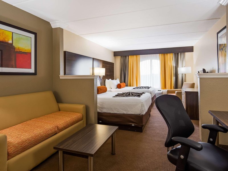 Sonesta Essential Orlando Airport 22
