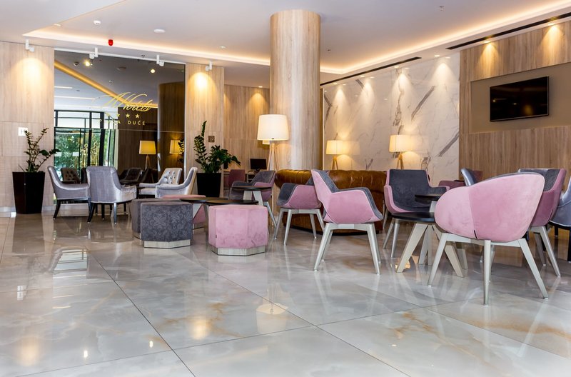 Hotel Plaza Duce 8