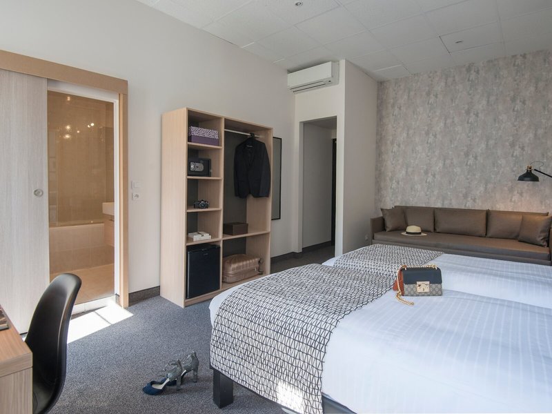 Saint Gothard 24 - Room Example