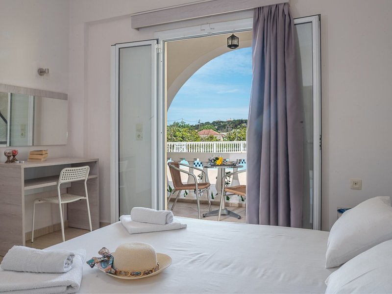 Georgia Apartments 17