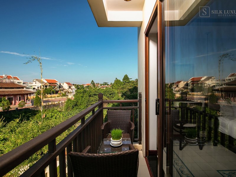 Silk Luxury Hotel & Spa 1