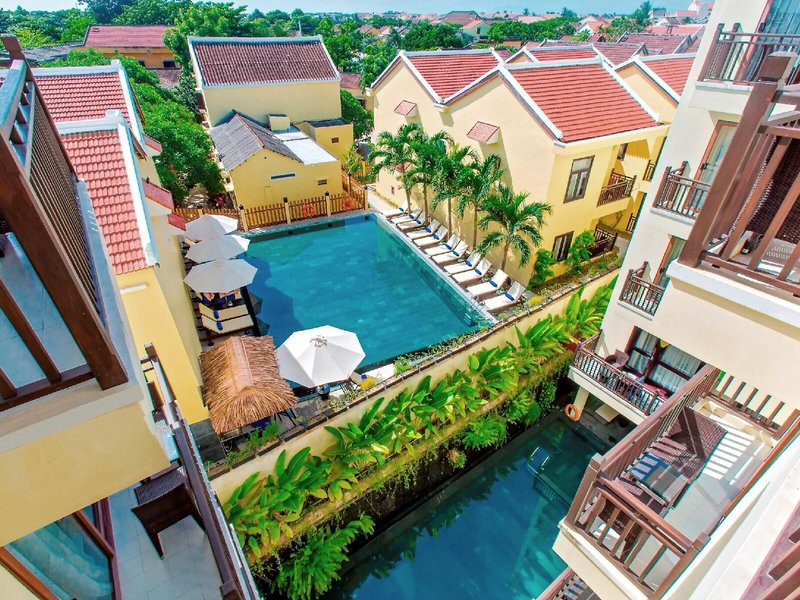 Silk Luxury Hotel & Spa 12
