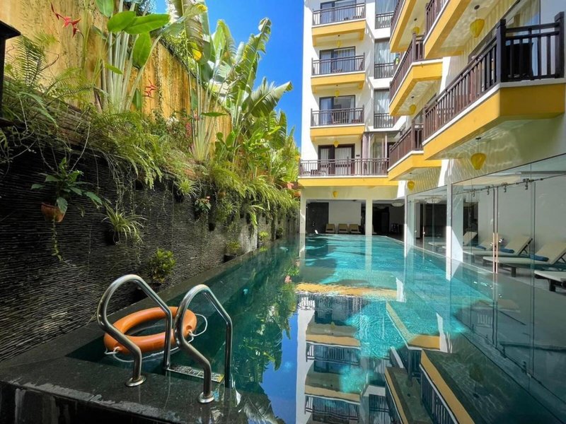 Silk Luxury Hotel & Spa 13