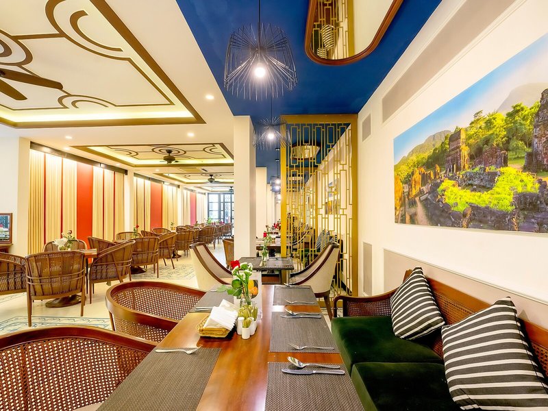 Silk Luxury Hotel & Spa 25