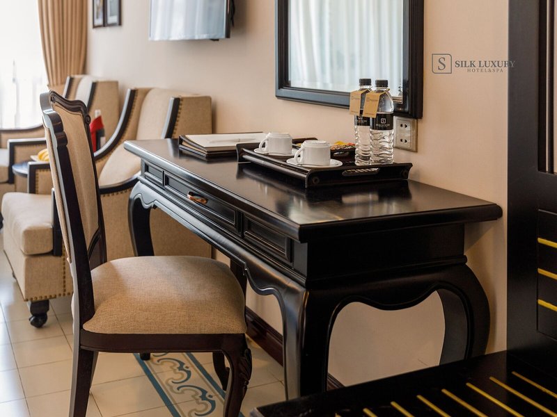 Silk Luxury Hotel & Spa 33