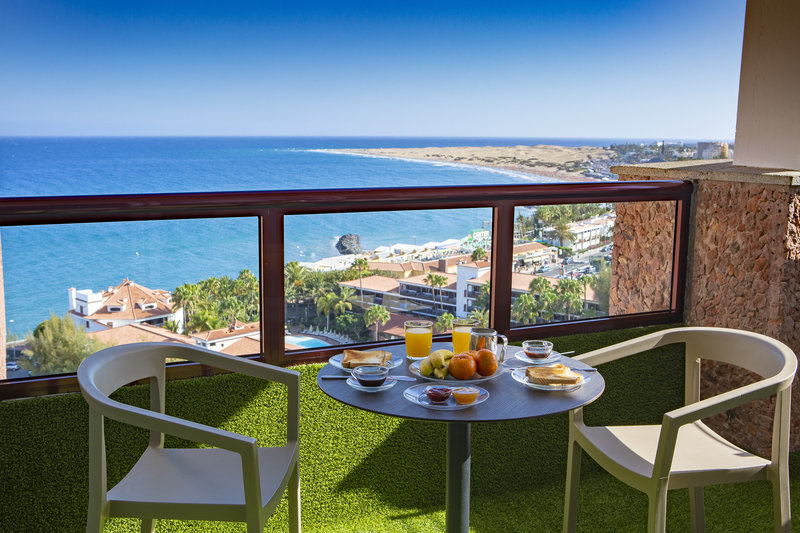 Hotel Corona Roja 11