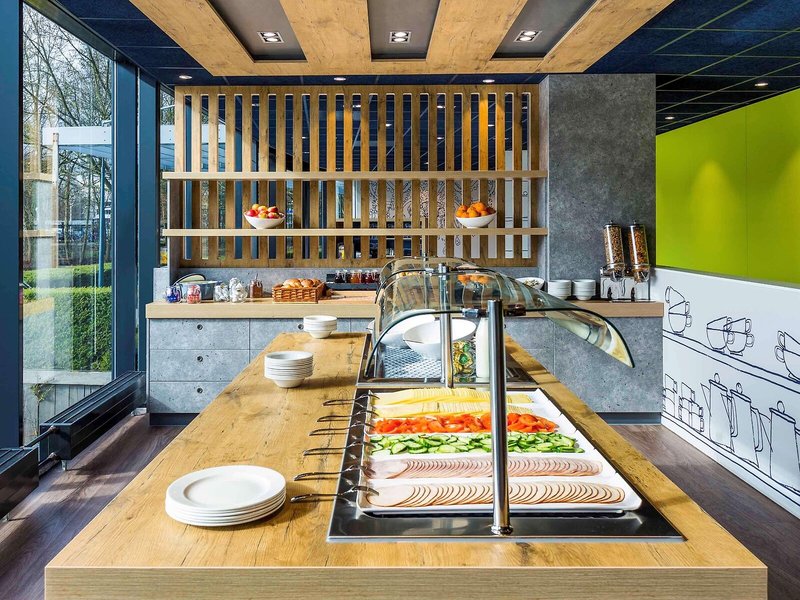 ibis budget Amsterdam City South 11
