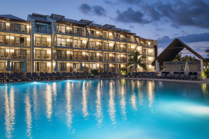 Ocean Riviera Paradise El Beso 4