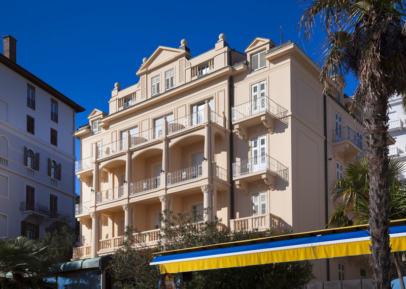Hotel Lungomare 10