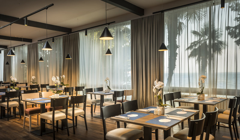 Hotel Lungomare 11