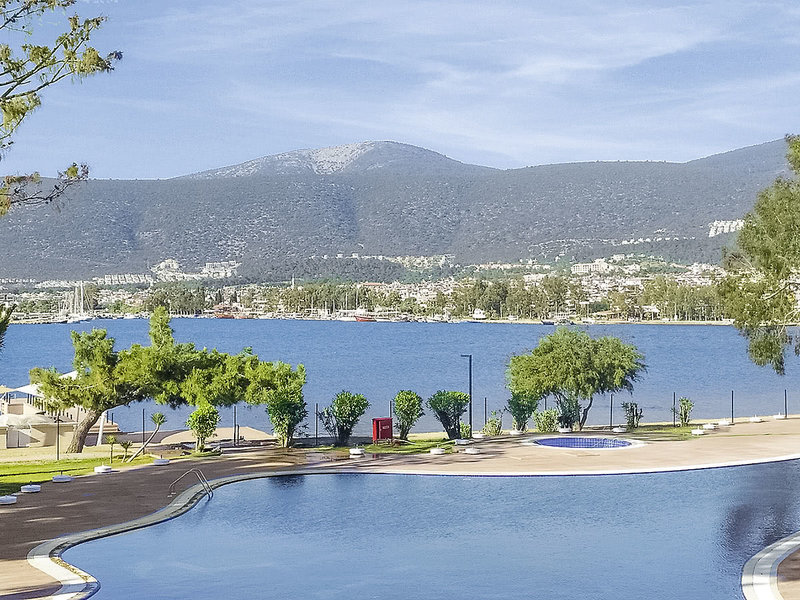 THE ROXY Luxury Nature  20