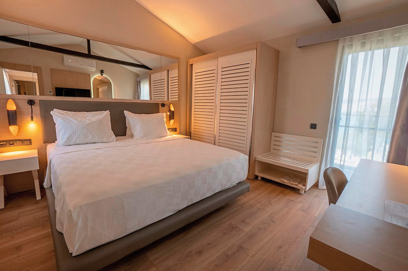 THE ROXY Luxury Nature  4