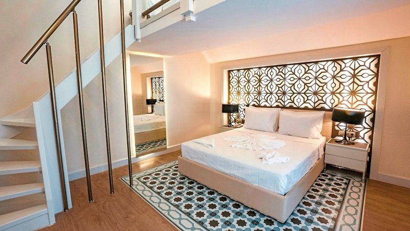 THE ROXY Luxury Nature  8