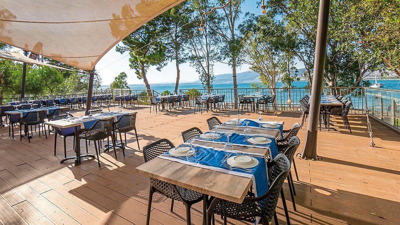 THE ROXY Luxury Nature  26