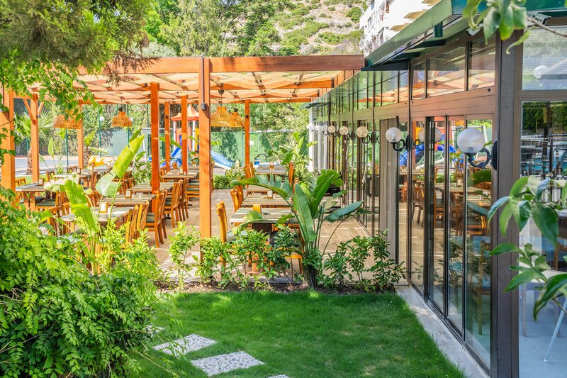 Marbel Hotel by Palm Wings 34