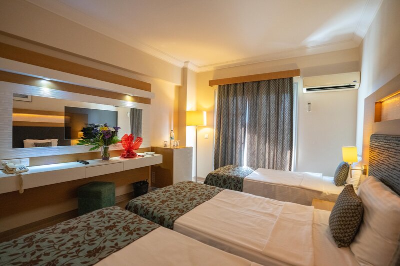 Marbel Hotel by Palm Wings 37