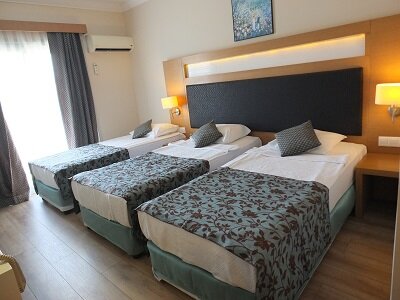 Marbel Hotel by Palm Wings 29