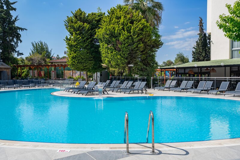 Marbel Hotel by Palm Wings 36