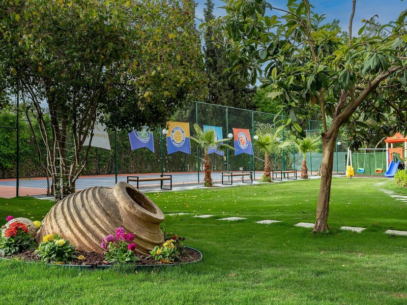 Marbel Hotel by Palm Wings 6