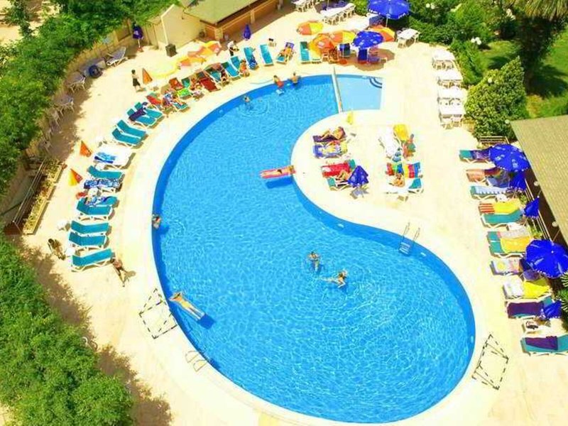 Marbel Hotel by Palm Wings 8