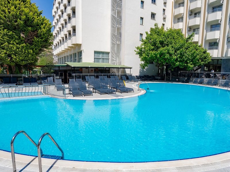 Marbel Hotel by Palm Wings 11