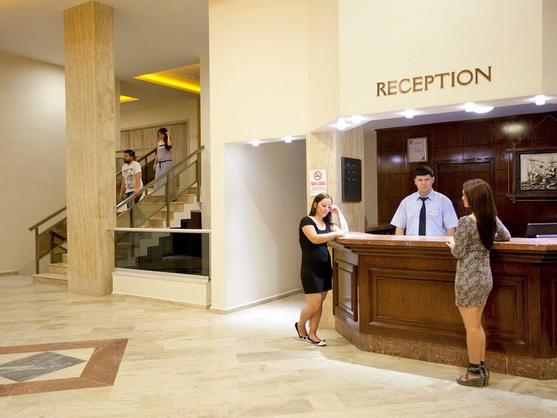 Marbel Hotel by Palm Wings 26